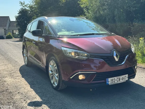 Renault Grand Scenic MPV, Diesel, 2019, Red