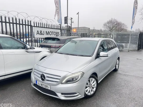 Mercedes-Benz B-Class Hatchback, Petrol, 2013, Silver
