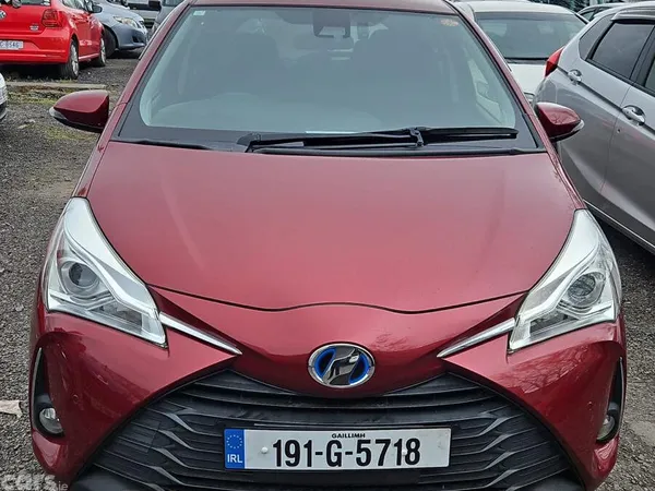 Toyota Vitz Hatchback, Petrol Hybrid, 2019, Red