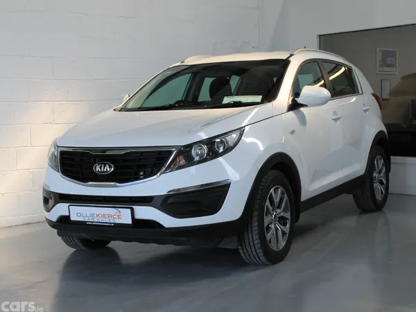 Kia Sportage SUV, Diesel, 2016, White