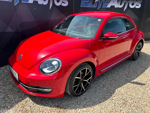Volkswagen Beetle Hatchback, Petrol, 2012, Red