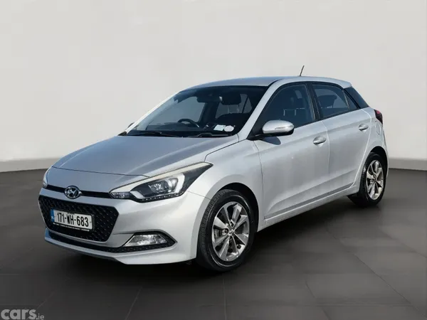 Hyundai i20 Hatchback, Petrol, 2017, Grey