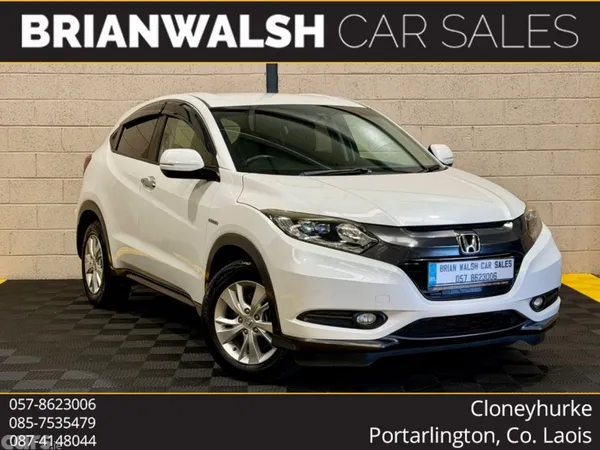 Honda Vezel SUV, Petrol Hybrid, 2014, White