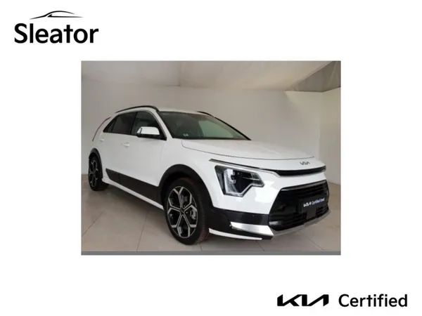 Kia Niro MPV, Petrol Plug-in Hybrid, 2023, White