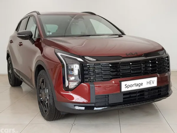 Kia Sportage SUV, Petrol Hybrid, 2027, Red