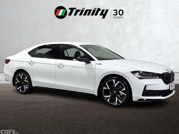 Skoda Superb Saloon, Diesel, 2026, White