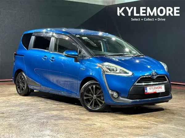Toyota Sienta MPV, Petrol Hybrid, 2017, Blue