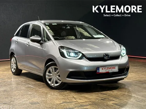 Honda Fit Hatchback, Petrol Hybrid, 2023, Silver