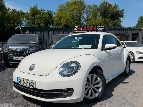 Volkswagen Beetle Hatchback, Petrol, 2013, White
