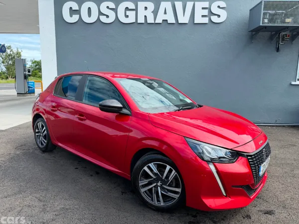 Peugeot 208 Hatchback, Petrol, 2023, Red