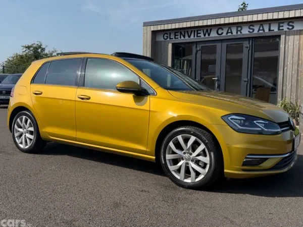 Volkswagen Golf Hatchback, Petrol, 2018, Yellow