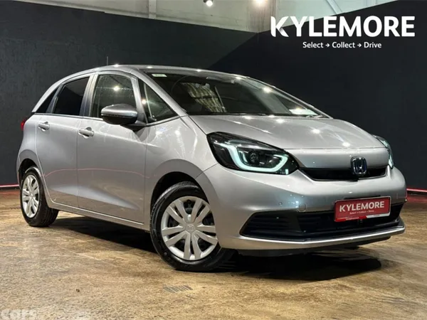 Honda Fit Hatchback, Petrol Hybrid, 2023, Silver