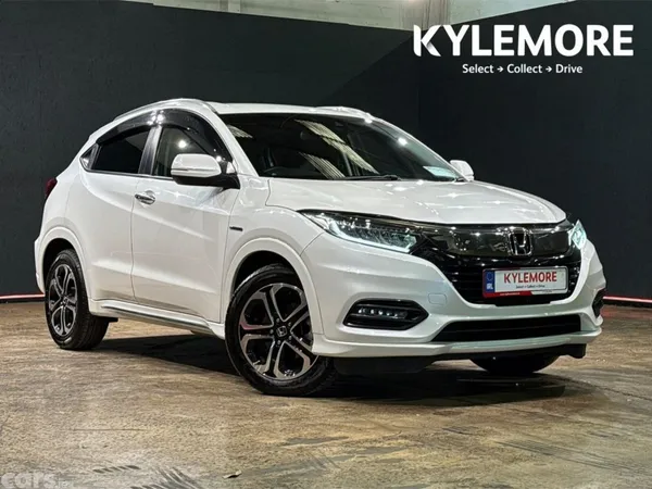 Honda Vezel SUV, Petrol Hybrid, 2021, White