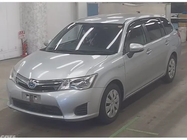 Toyota Corolla Estate, Petrol Hybrid, 2015, Silver