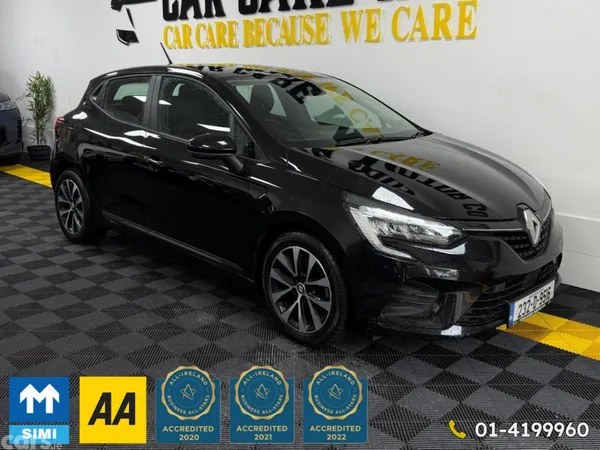 Renault Clio Hatchback, Petrol, 2023, Black