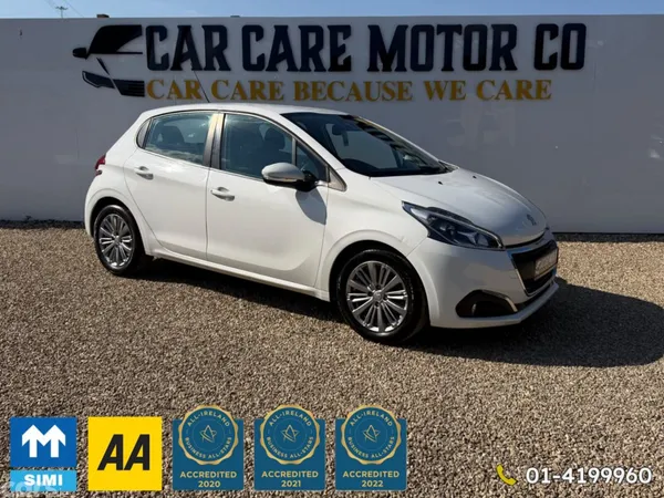 Peugeot 208 Hatchback, Petrol, 2019, White