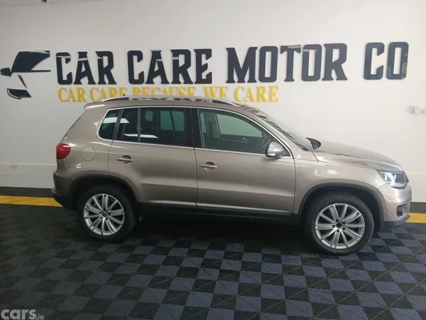 Volkswagen Tiguan Estate, Diesel, 2013, Brown