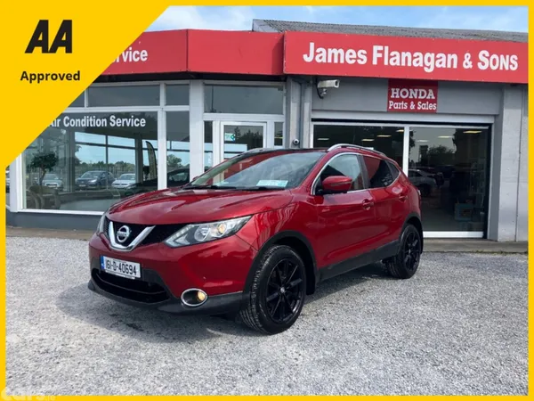 Nissan Qashqai MPV, Diesel, 2016, Red