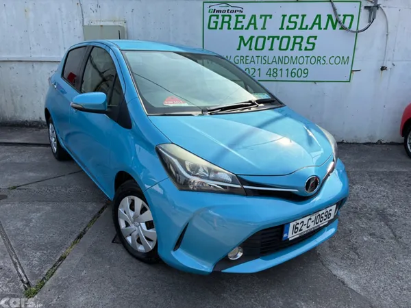 Toyota Vitz Hatchback, Petrol, 2016, Blue
