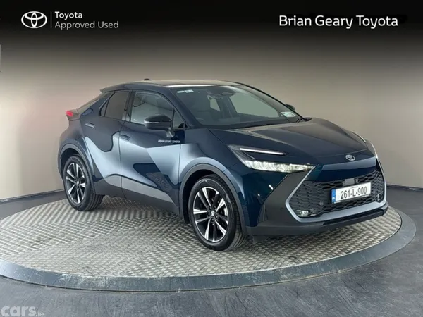 Toyota C-HR SUV, Petrol Hybrid, 2026, Blue