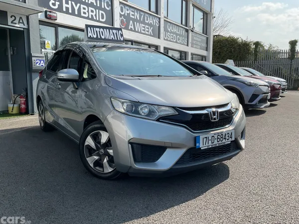 Honda Fit Hatchback, Petrol, 2017, Silver