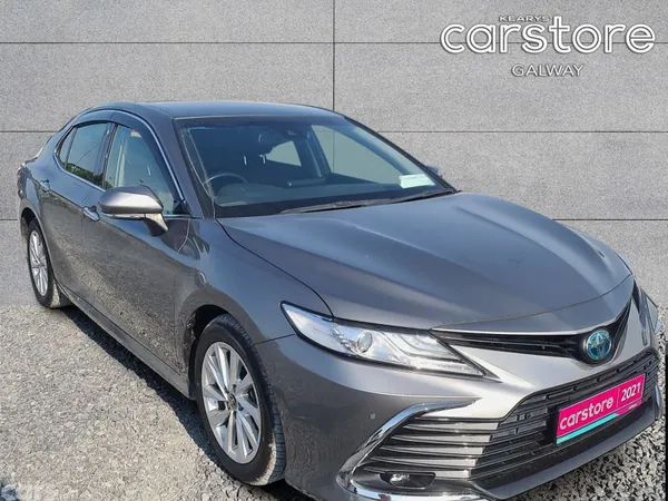 Toyota Camry Saloon, Petrol Hybrid, 2021, Grey