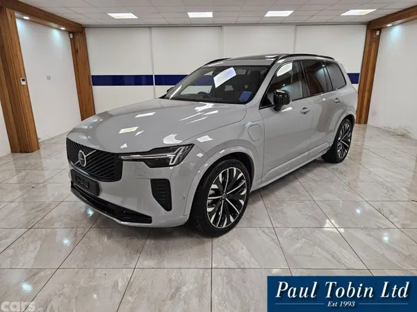 Volvo XC90 SUV, Petrol Plug-in Hybrid, 2026, Silver