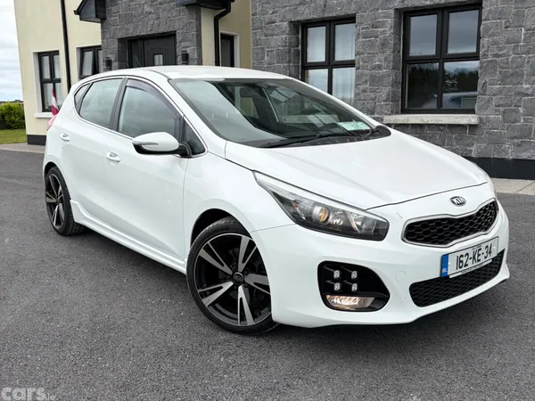 Kia Ceed Hatchback, Petrol, 2016, White