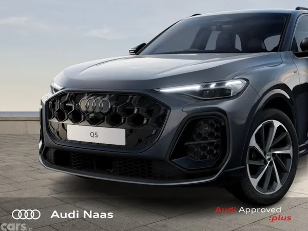 Audi Q5 SUV, Petrol Plug-in Hybrid, 2027, Grey