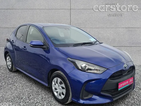 Toyota Yaris Hatchback, Petrol Hybrid, 2022, Blue