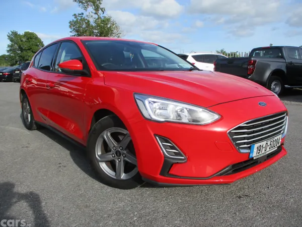 Ford Focus Hatchback, Diesel, 2019, Red