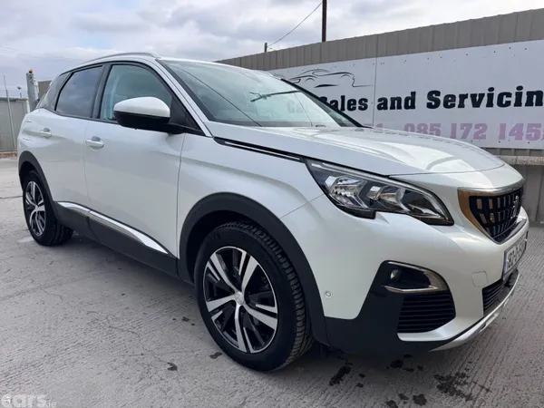 Peugeot 3008 MPV, Petrol, 2018, White