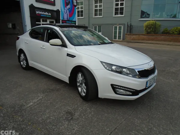 Kia Optima Saloon, Diesel, 2013, White