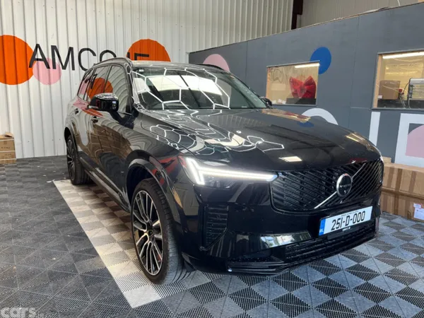 Volvo XC90 SUV, Petrol Plug-in Hybrid, 2025, Black