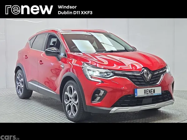 Renault Captur Hatchback, Petrol Hybrid, 2024, Red