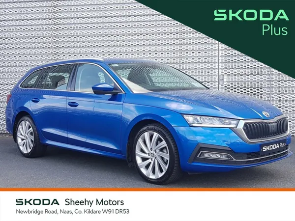 Skoda Octavia Estate, Petrol, 2023, Blue