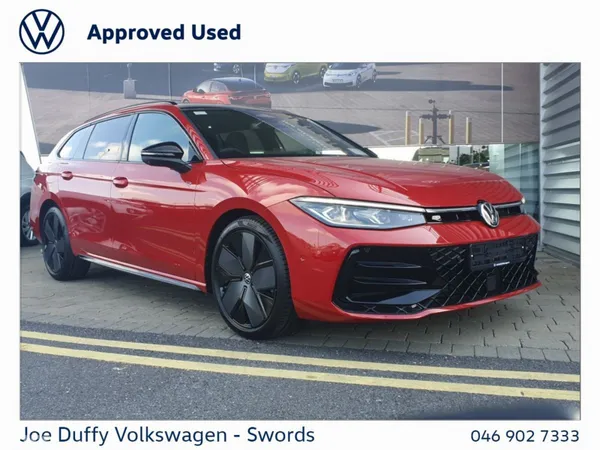 Volkswagen Passat Estate, Diesel, 2026, Red