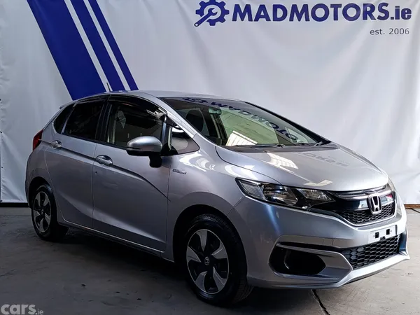 Honda Fit Hatchback, Petrol Hybrid, 2018, Silver