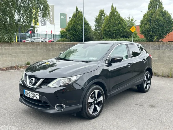Nissan Qashqai Hatchback, Diesel, 2016, Black