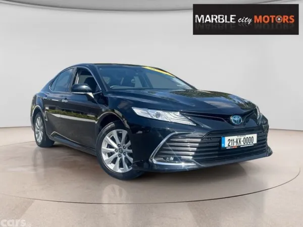 Toyota Camry Saloon, Petrol Hybrid, 2021, Black
