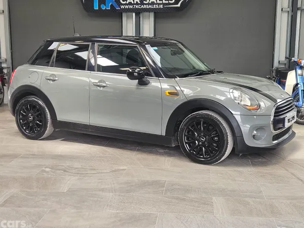 Mini Cooper Hatchback, Petrol, 2017, Grey