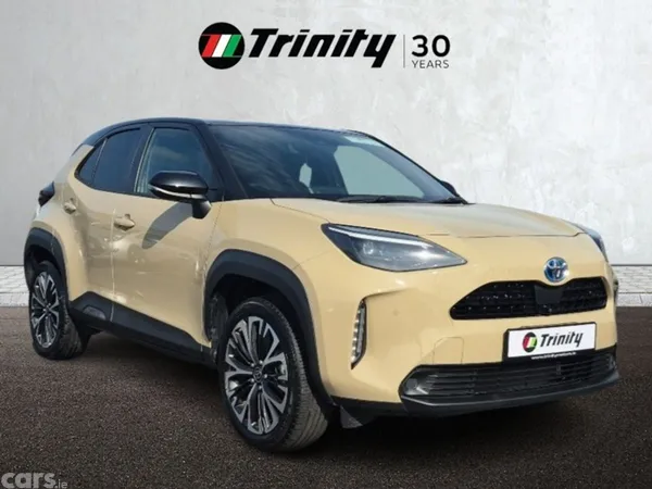 Toyota Yaris Cross SUV, Petrol Hybrid, 2023, Beige