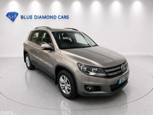 Volkswagen Tiguan SUV, Diesel, 2013, Brown