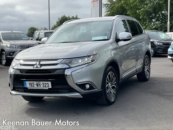Mitsubishi Outlander Estate, Diesel, 2019, Grey