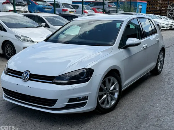 Volkswagen Golf Hatchback, Petrol, 2017, White