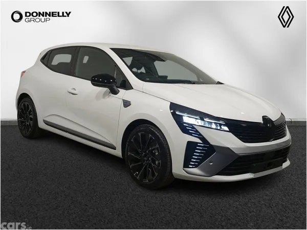 Renault Clio Hatchback, 2026, 
