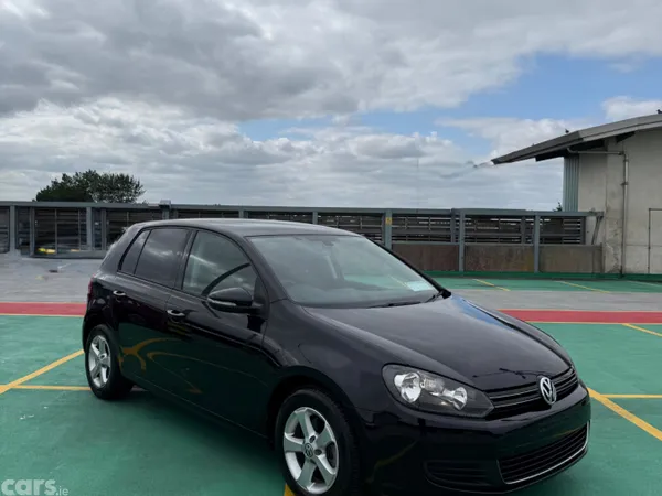 Volkswagen Polo Hatchback, Petrol, 2010, Black