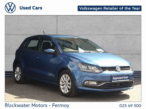 Volkswagen Polo Hatchback, Petrol, 2017, Blue