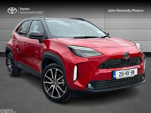 Toyota Yaris Cross Hatchback, Petrol Hybrid, 2025, Red