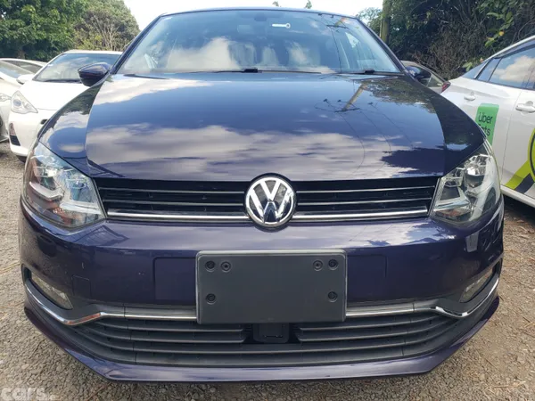 Volkswagen Polo Hatchback, Petrol, 2016, Blue